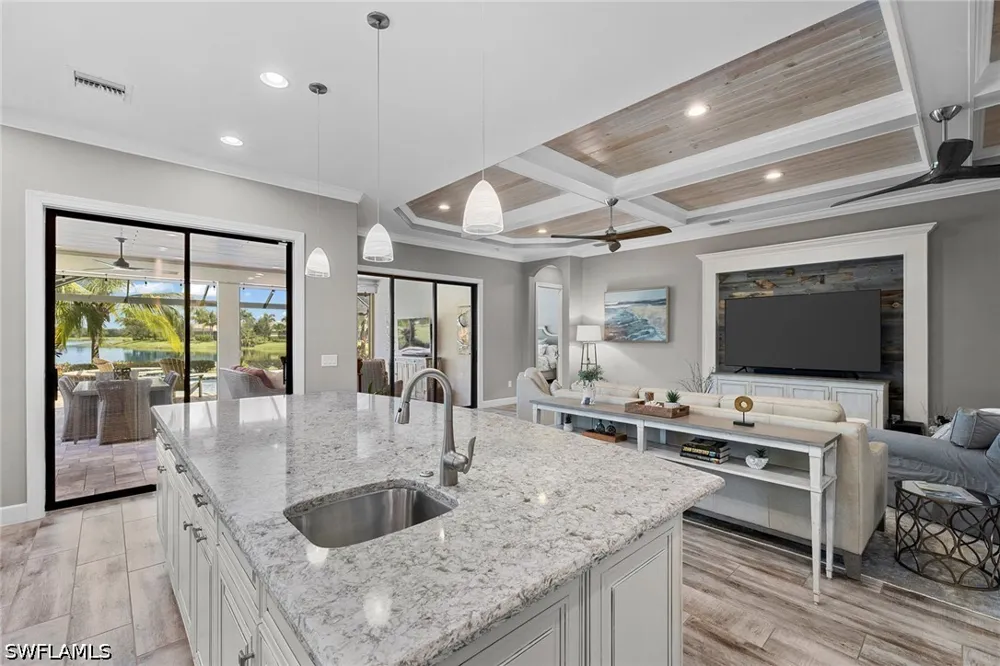 Campanile Circle Naples, FL 34114