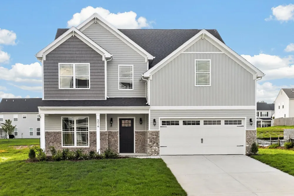 5016 Salient Dr Spring Hill, TN 37174