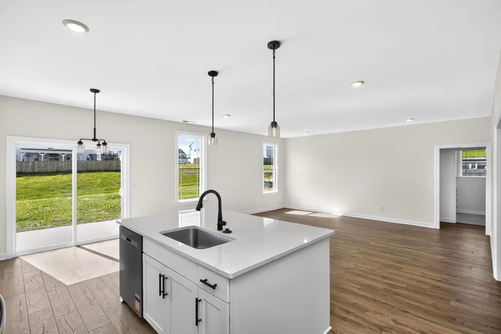 5016 Salient Dr Spring Hill, TN 37174