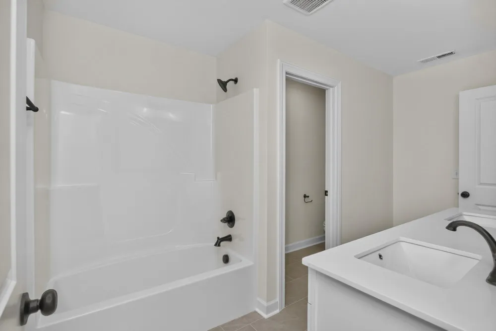 5016 Salient Dr Spring Hill, TN 37174