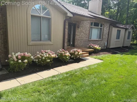 7413 Tall Timbers #178