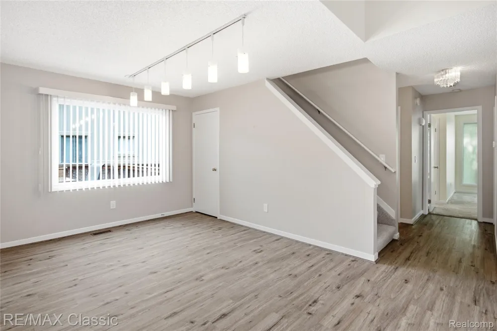 7413 Tall Timbers #178 West Bloomfield Charter Township, MI 48322