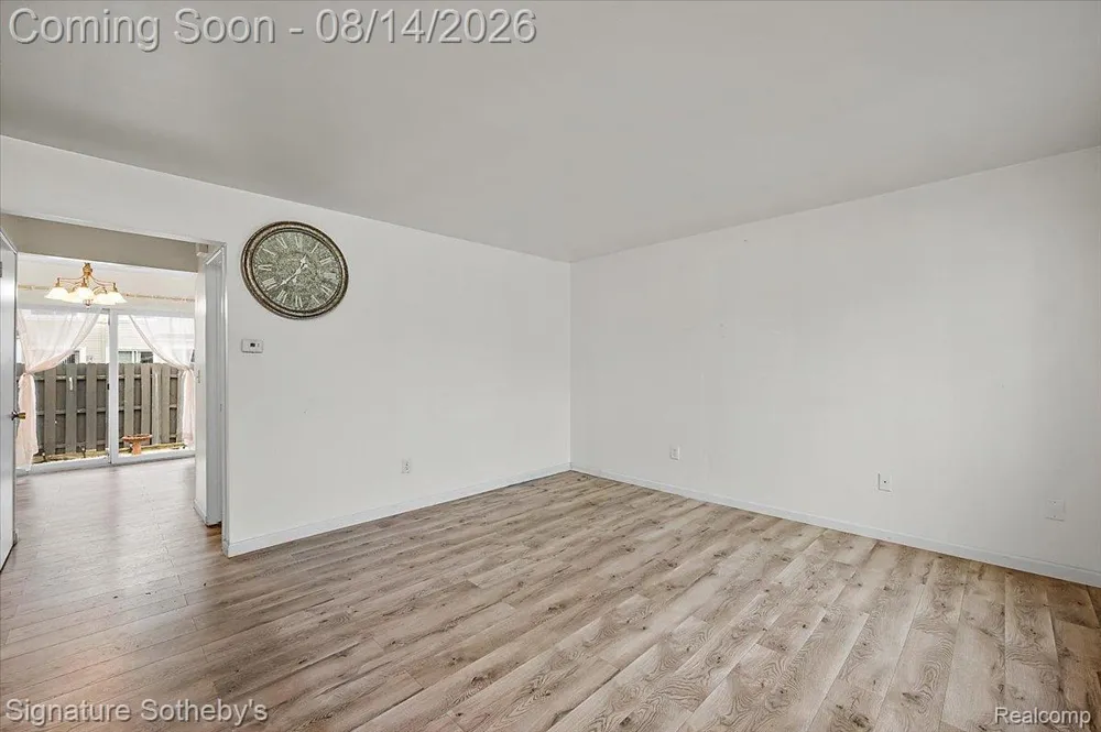 36702 Park Place Drive Sterling Heights City, MI 48310