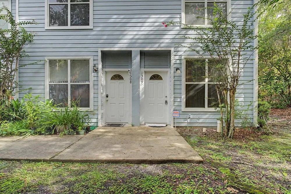 3880 SW 20 AVENUE #1509 Gainesville, FL 32607
