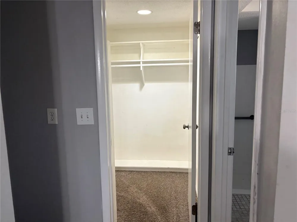 8701 LINCOLNSHIRE DRIVE Hudson, FL 34667