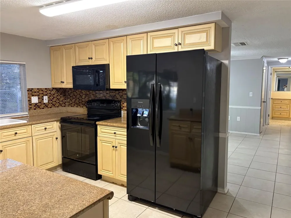 8701 LINCOLNSHIRE DRIVE Hudson, FL 34667