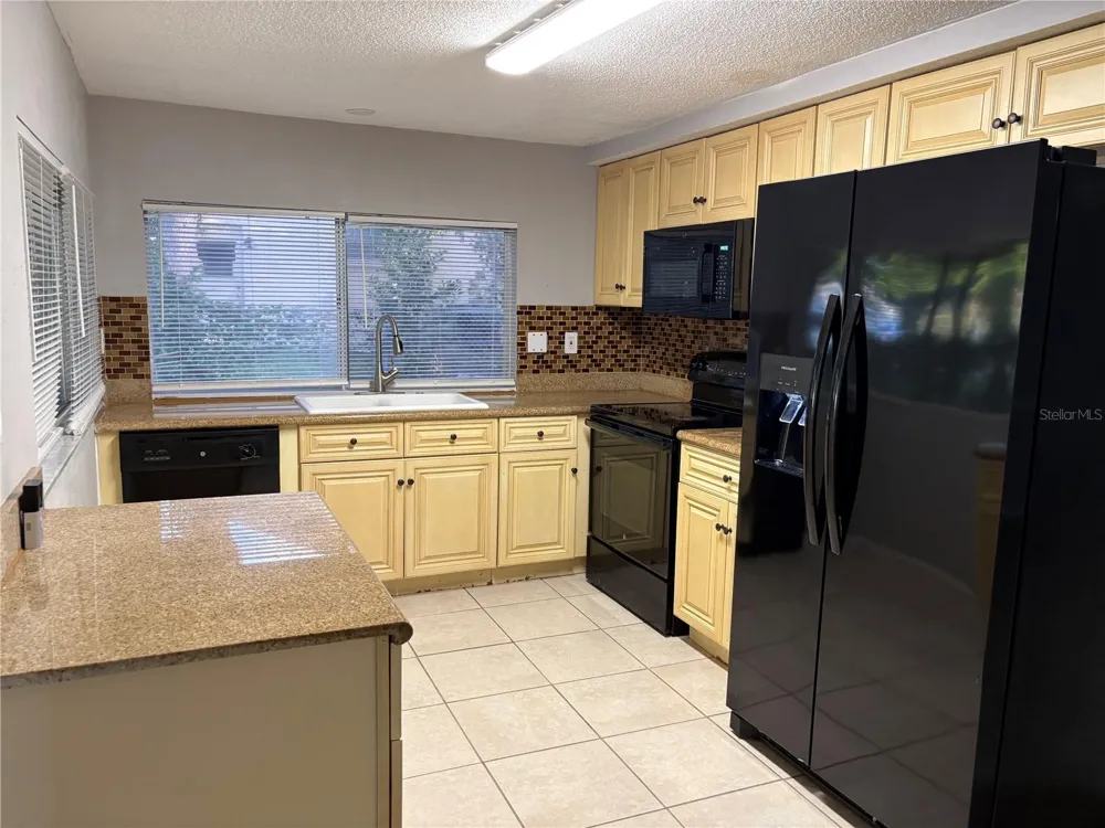 8701 LINCOLNSHIRE DRIVE Hudson, FL 34667