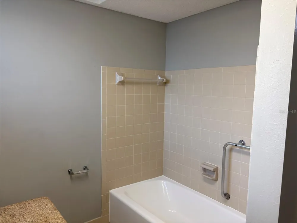 8701 LINCOLNSHIRE DRIVE Hudson, FL 34667