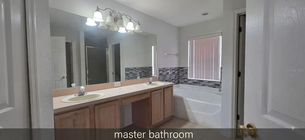 4978 TRINIDAD DRIVE Land O Lakes, FL 34639