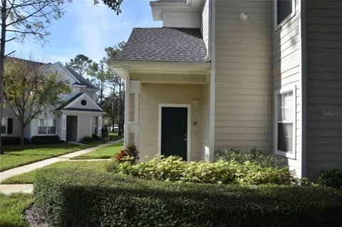 225 SOUTHERN PECAN CIRCLE #205