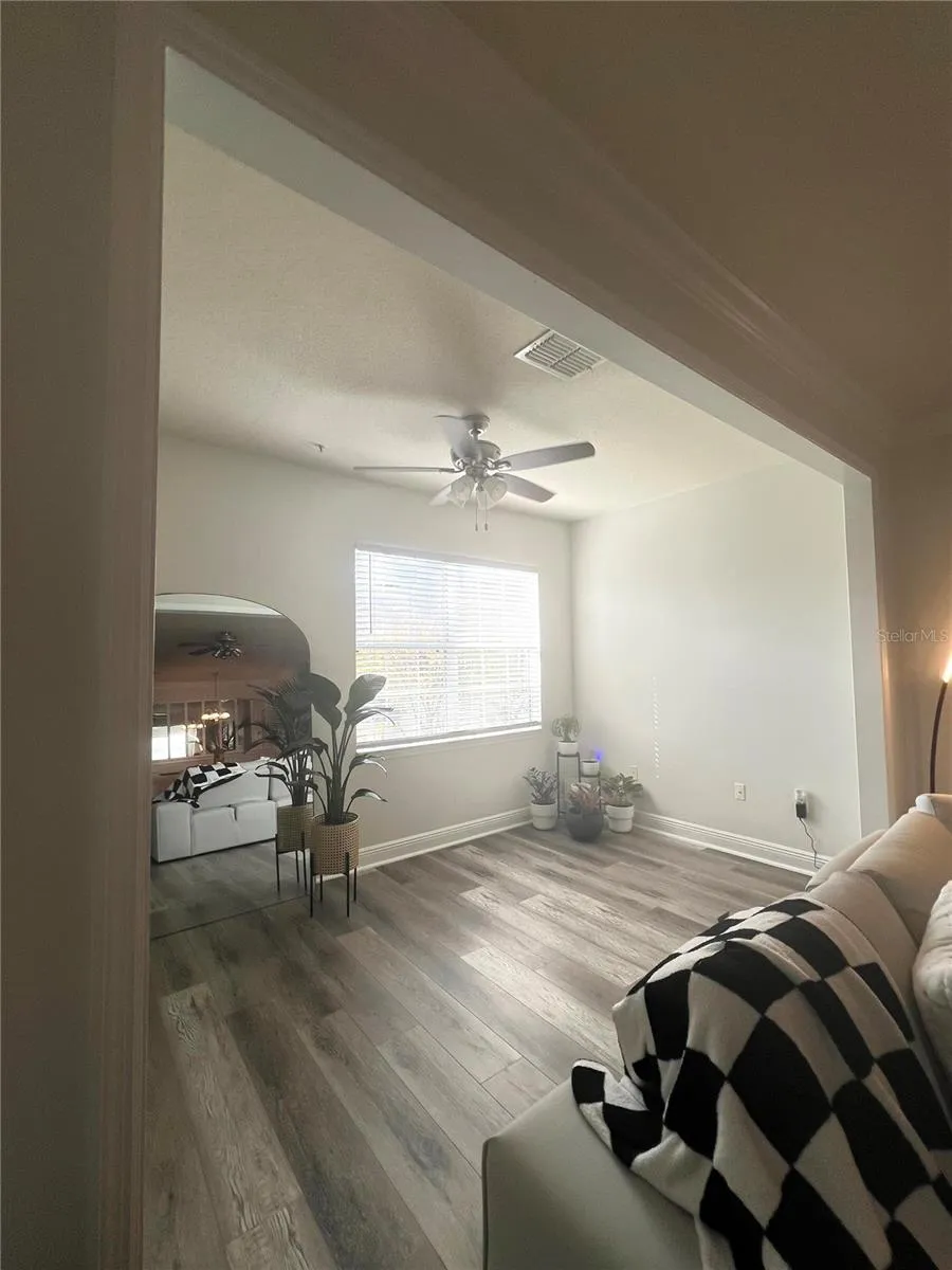 225 SOUTHERN PECAN CIRCLE #205 Winter Garden, FL 34787