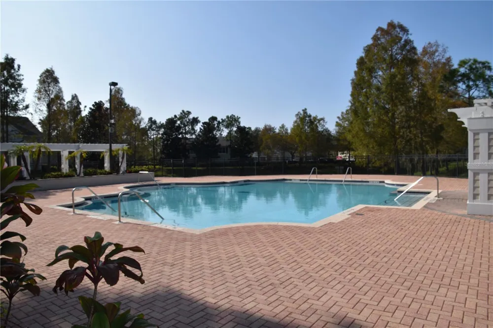 225 SOUTHERN PECAN CIRCLE #205 Winter Garden, FL 34787