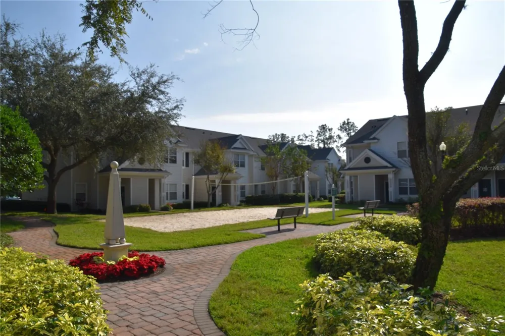 225 SOUTHERN PECAN CIRCLE #205 Winter Garden, FL 34787