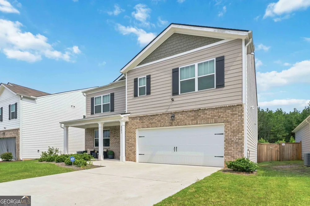 8293 Bluewater DR Fairburn, GA 30213