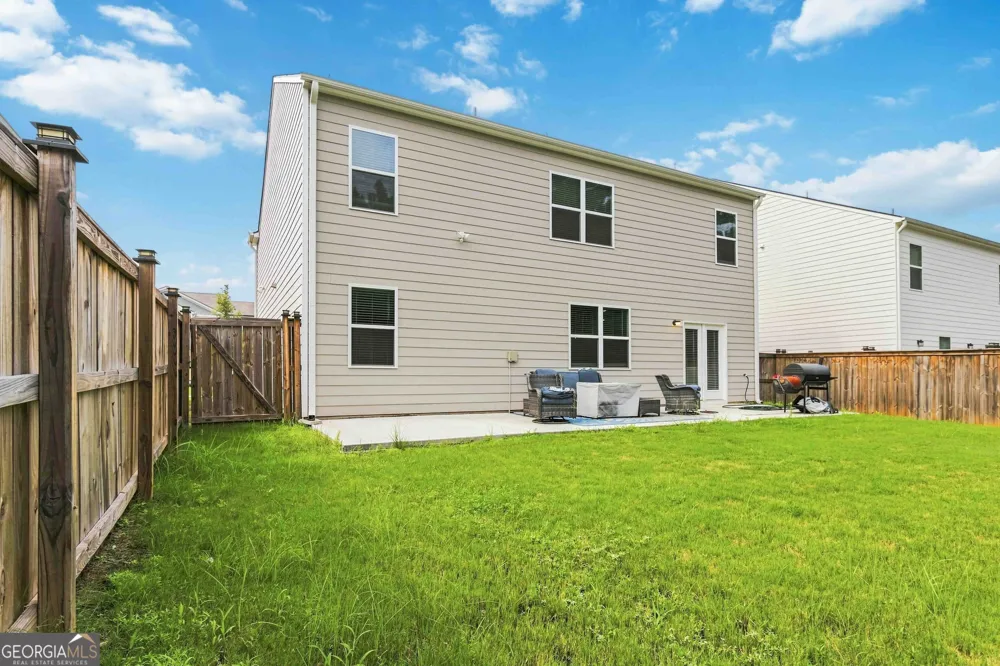 8293 Bluewater DR Fairburn, GA 30213