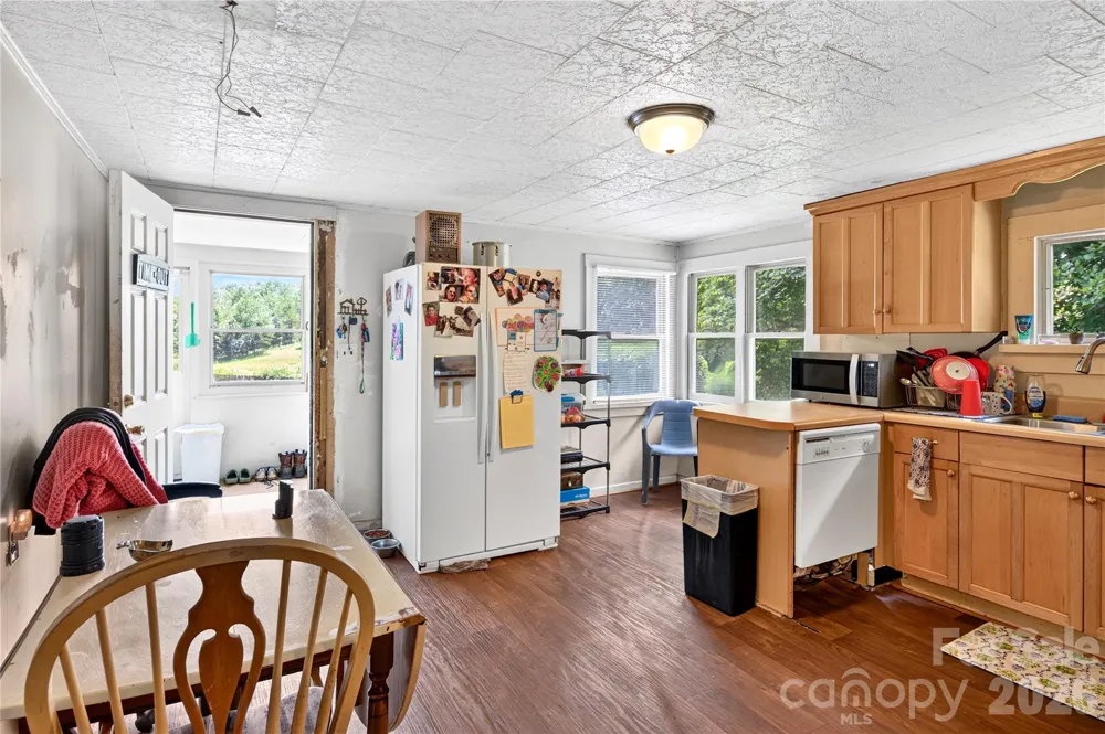 2478 NC Hwy 108 Highway E Columbus, NC 28722
