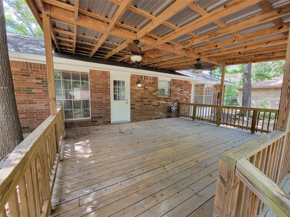 3649 Youpon Street Huntsville, TX 77340