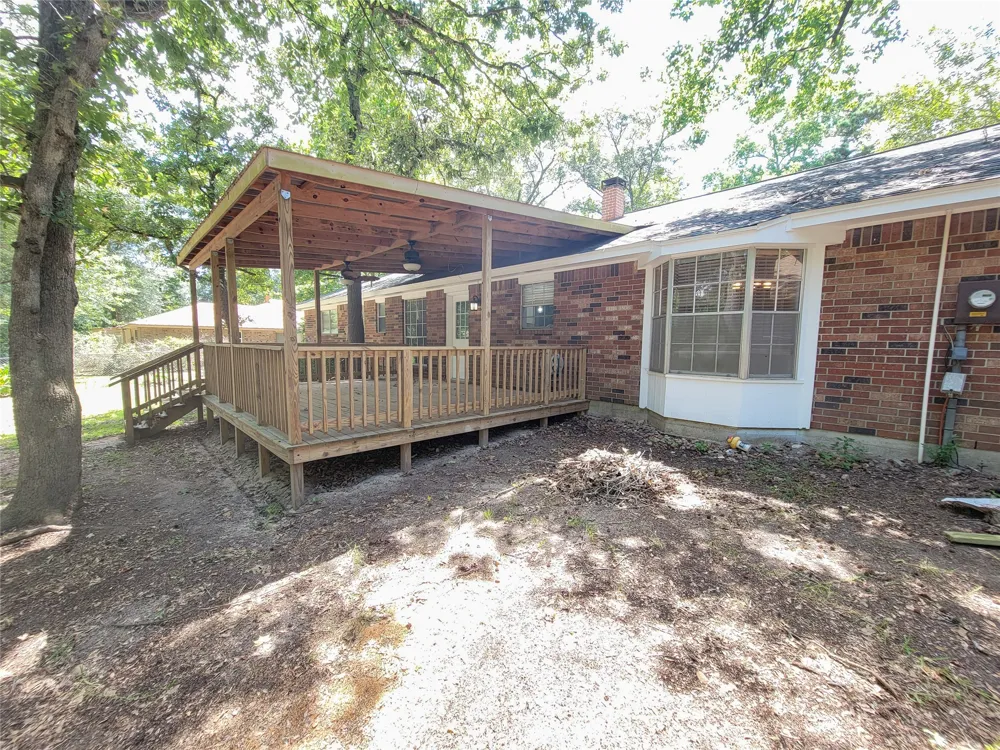 3649 Youpon Street Huntsville, TX 77340