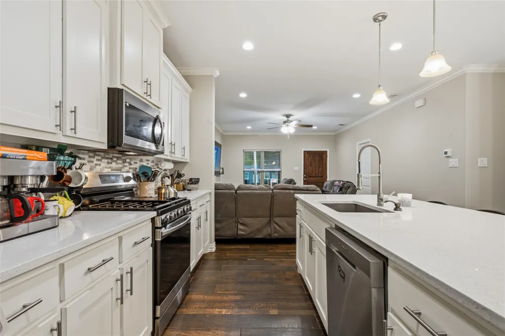 519 W Ford Street Denison, TX 75020