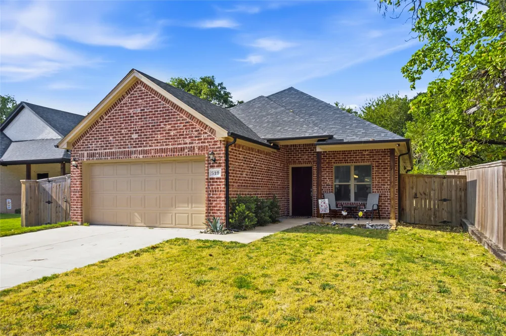 519 W Ford Street Denison, TX 75020