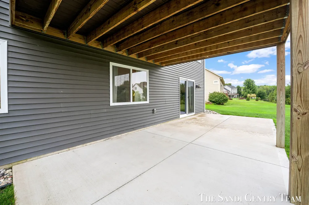 36 W Farr Road Norton Shores, MI 49444