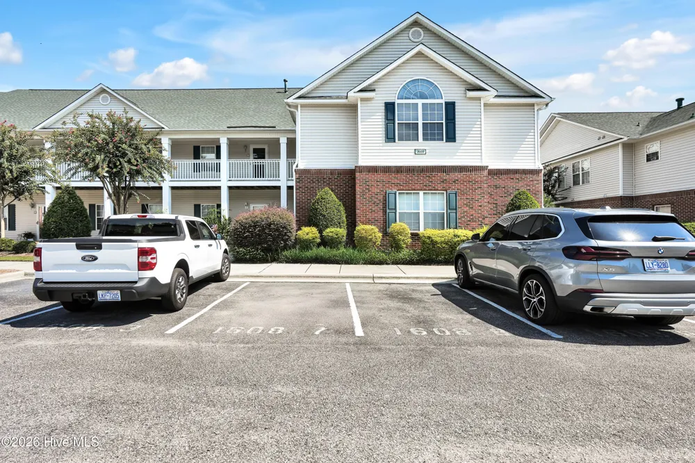 1608 Willoughby Park Court #Unit 8 Wilmington, NC 28412