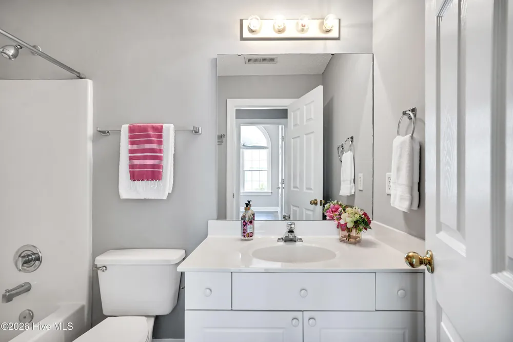 1608 Willoughby Park Court #Unit 8 Wilmington, NC 28412