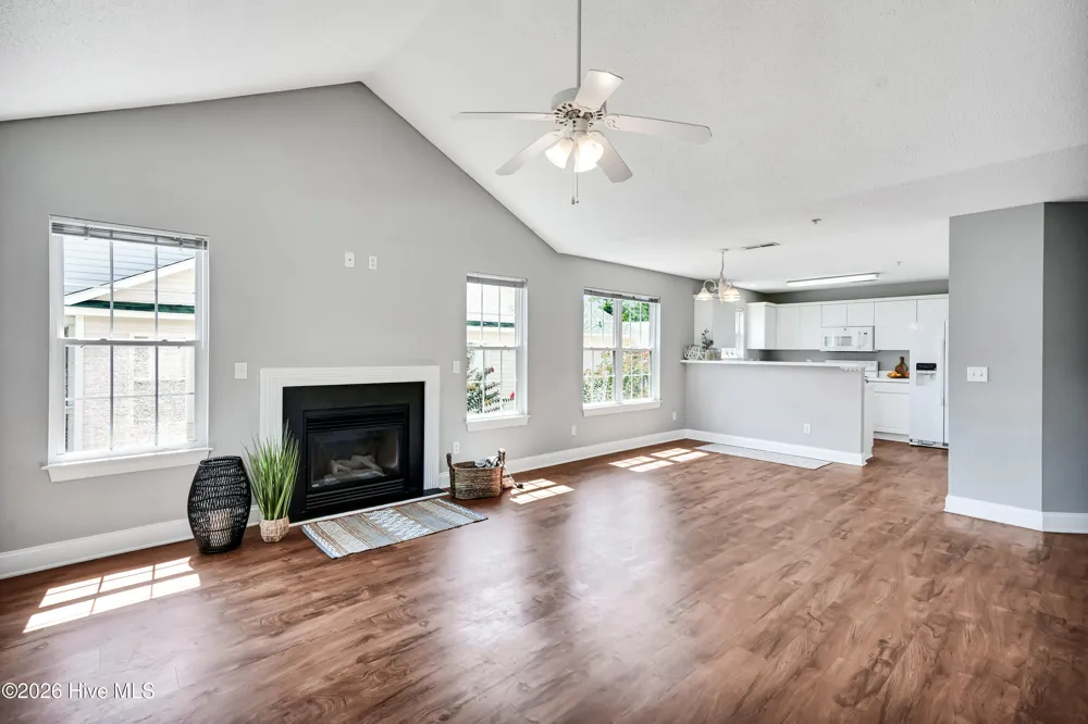 1608 Willoughby Park Court #Unit 8 Wilmington, NC 28412
