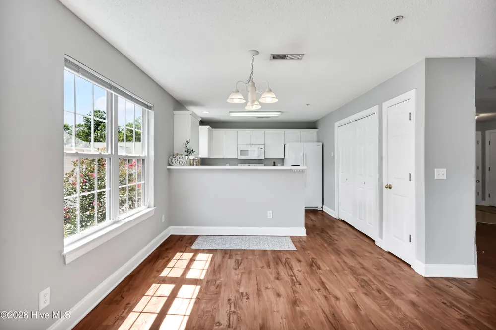 1608 Willoughby Park Court #Unit 8 Wilmington, NC 28412