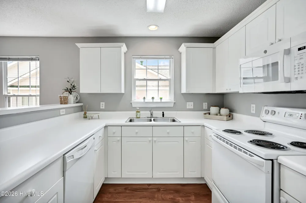 1608 Willoughby Park Court #Unit 8 Wilmington, NC 28412