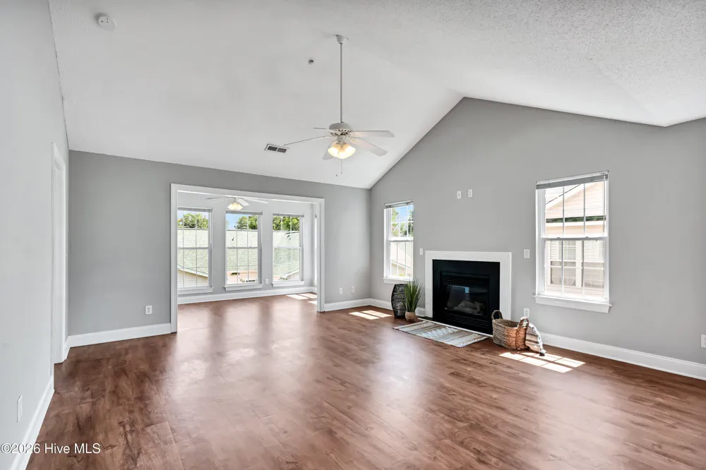 1608 Willoughby Park Court #Unit 8 Wilmington, NC 28412