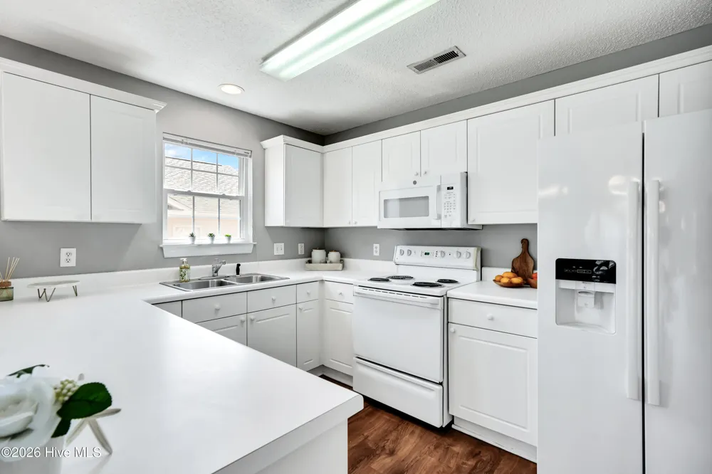 1608 Willoughby Park Court #Unit 8 Wilmington, NC 28412