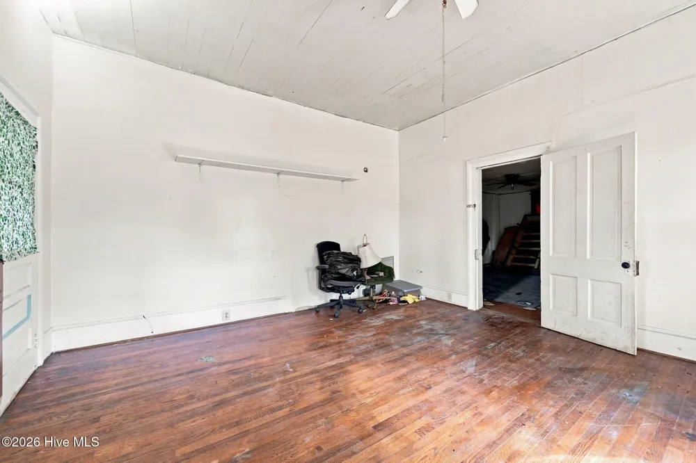 422 Cornwallis Road Teachey, NC 28464