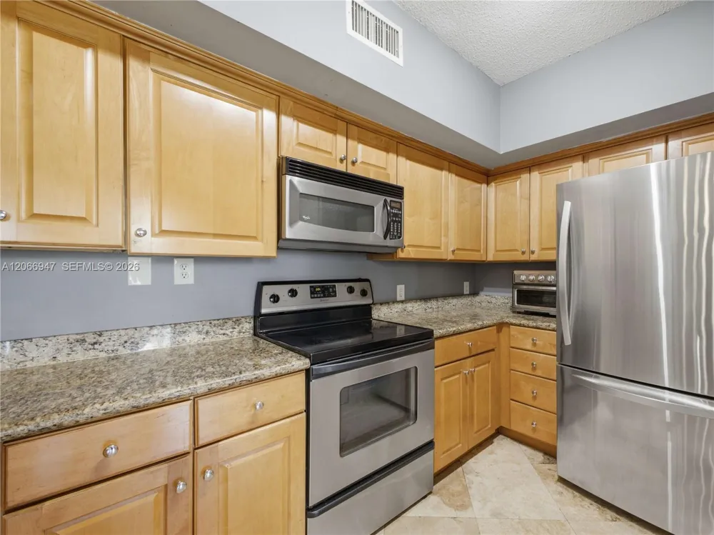 11710 Saint Andrews Pl #202 Wellington, FL 33414
