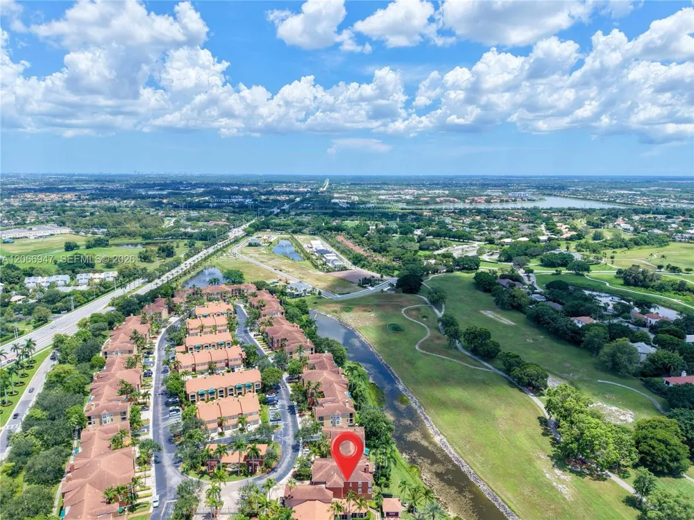 11710 Saint Andrews Pl #202 Wellington, FL 33414