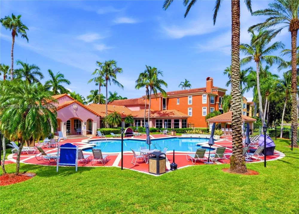 11710 Saint Andrews Pl #202 Wellington, FL 33414