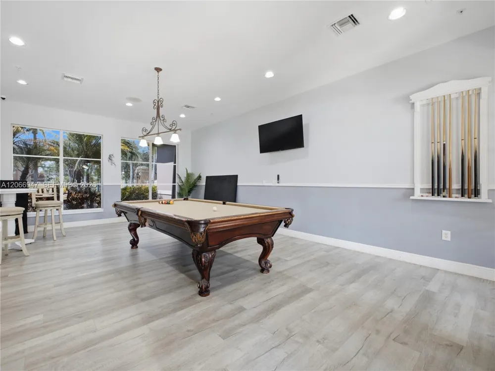 11710 Saint Andrews Pl #202 Wellington, FL 33414