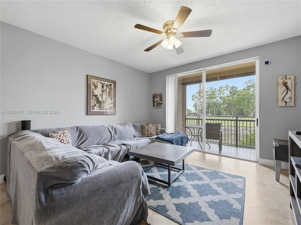 11710 Saint Andrews Pl #202 Wellington, FL 33414