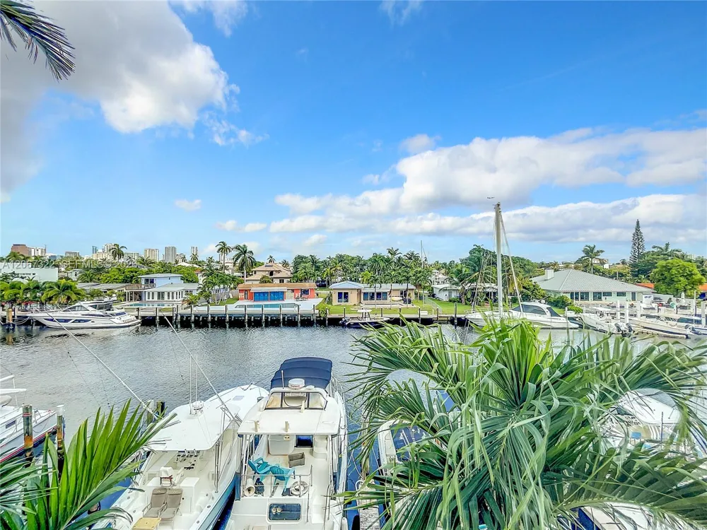 1535 SE 15th St #301 Fort Lauderdale, FL 33316