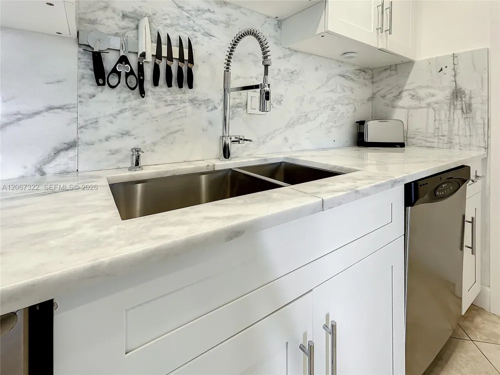 1535 SE 15th St #301 Fort Lauderdale, FL 33316