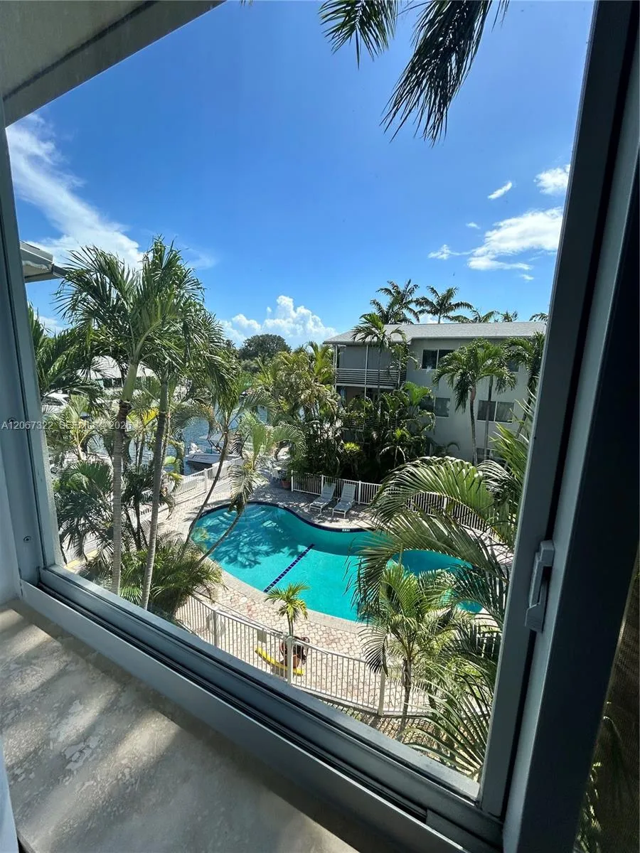 1535 SE 15th St #301 Fort Lauderdale, FL 33316