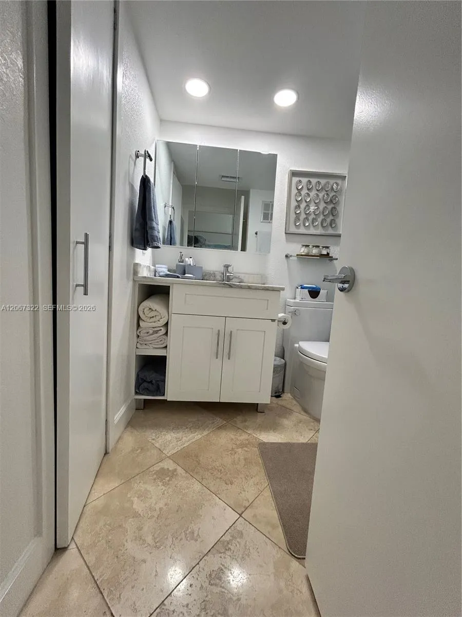 1535 SE 15th St #301 Fort Lauderdale, FL 33316