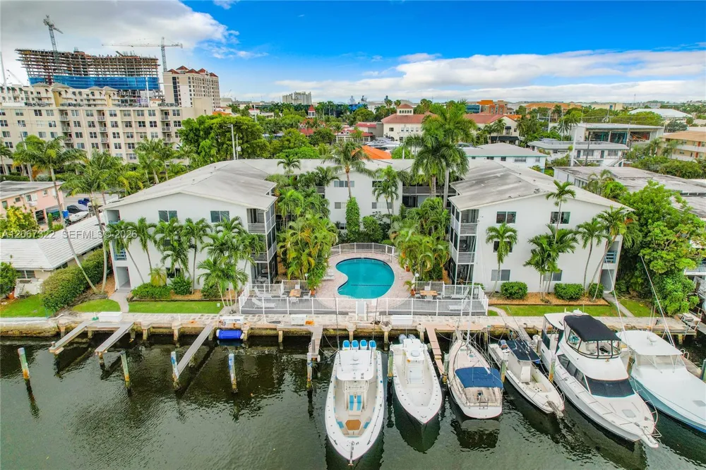 1535 SE 15th St #301 Fort Lauderdale, FL 33316