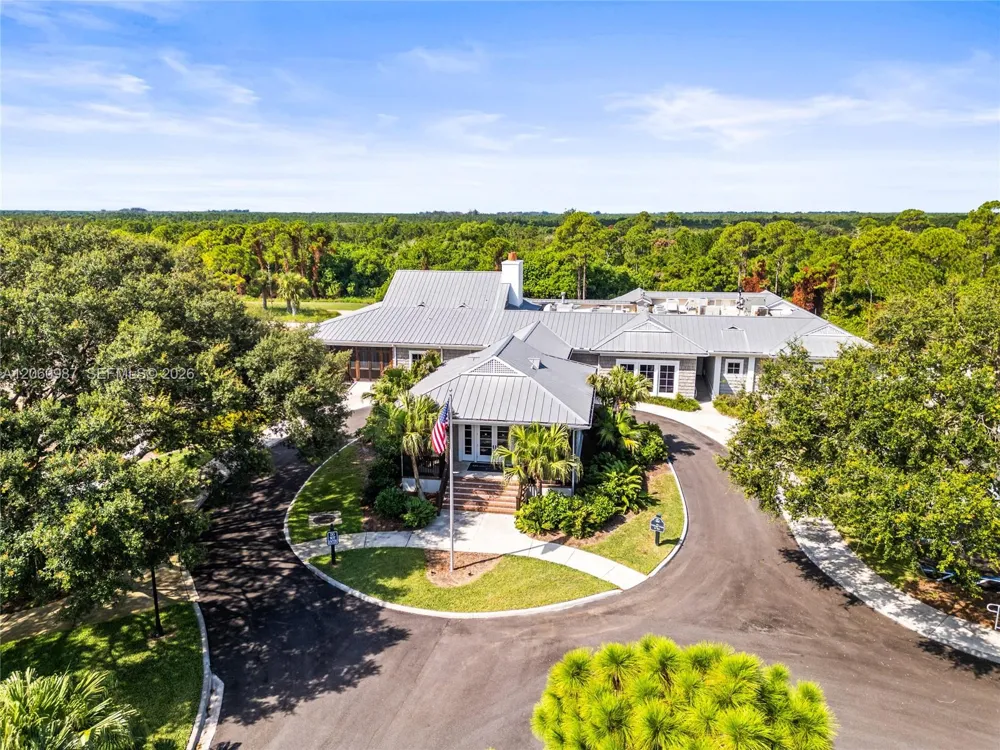 9783 SE Sandpine Lane Hobe Sound, FL 33455