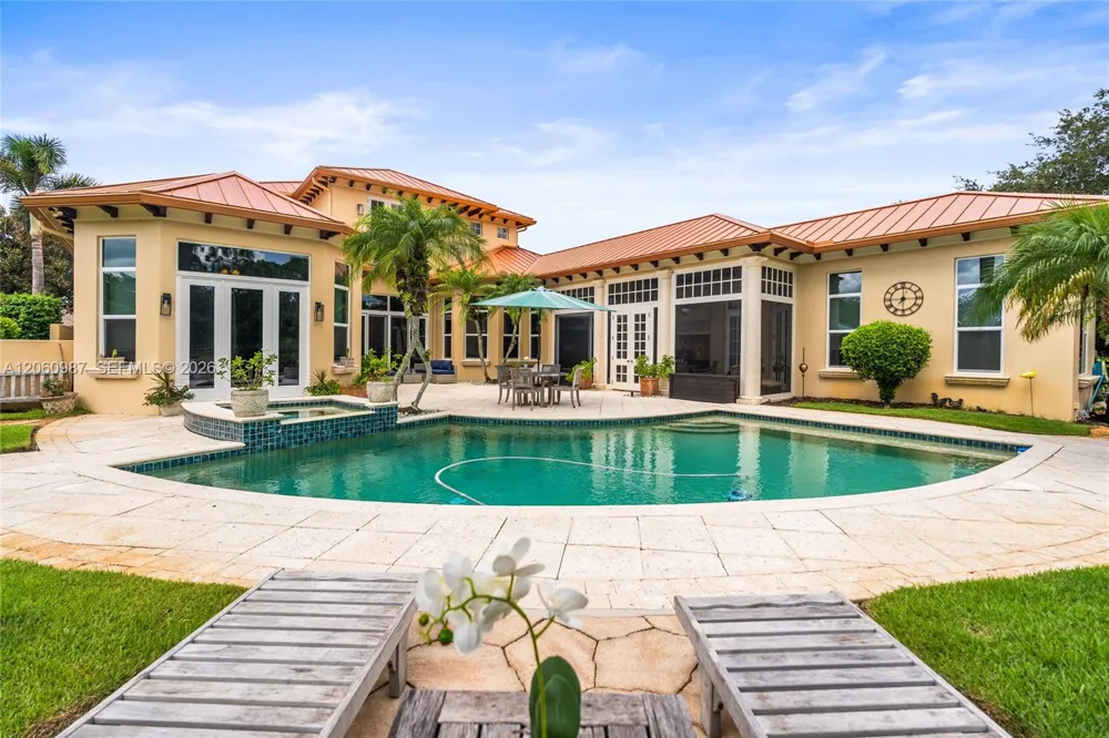 9783 SE Sandpine Lane Hobe Sound, FL 33455