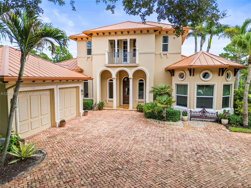 9783 SE Sandpine Lane Hobe Sound, FL 33455