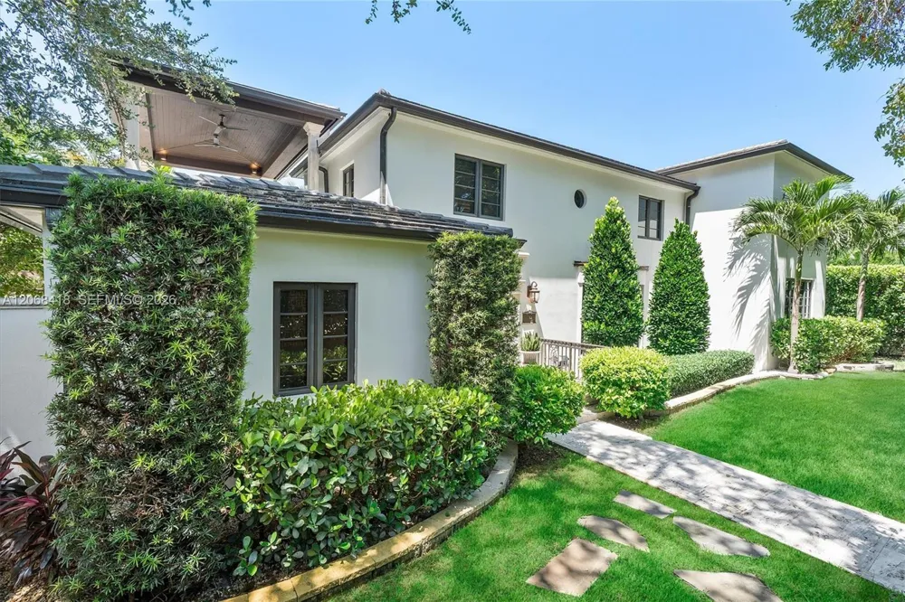 1001 NE 96th St Miami Shores, FL 33138
