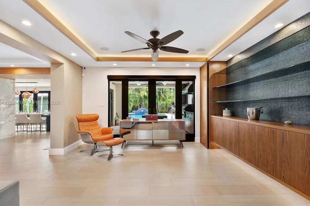 1001 NE 96th St Miami Shores, FL 33138