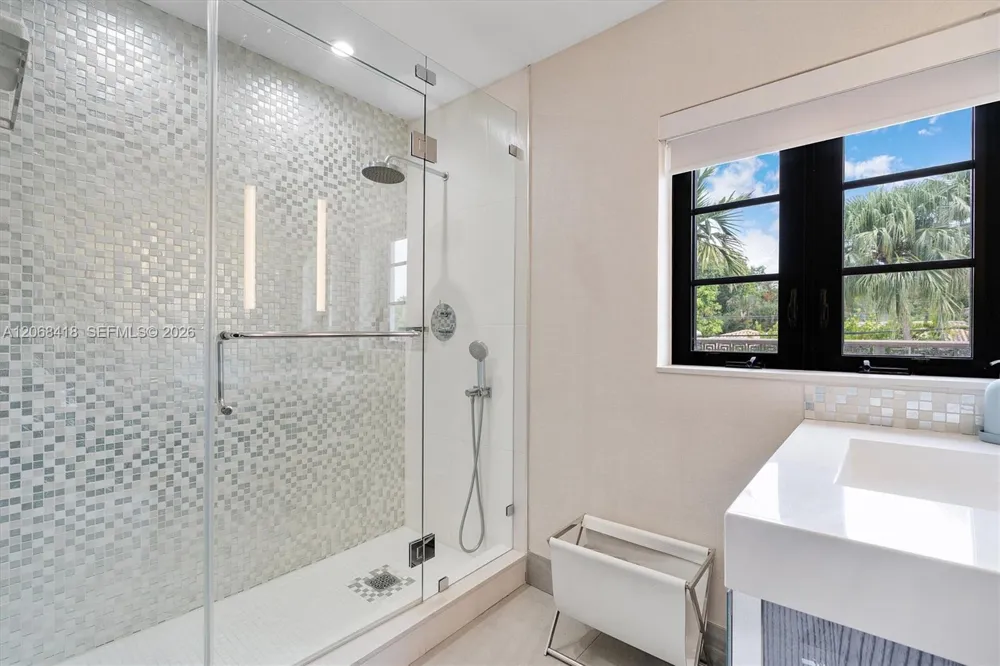 1001 NE 96th St Miami Shores, FL 33138