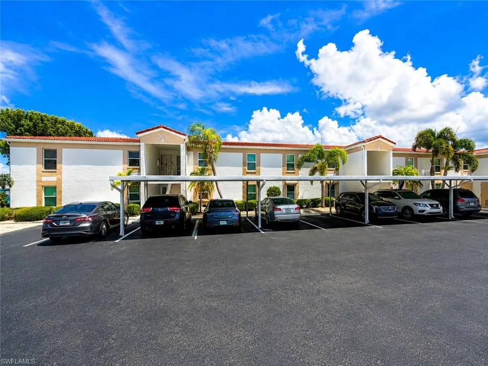1615 SE 46th Lane #202 Cape Coral, FL 33904